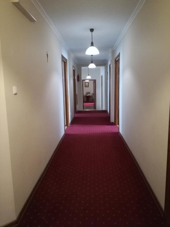 קילצה Hotel Srodmiejski מראה חיצוני תמונה