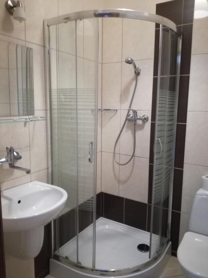 קילצה Hotel Srodmiejski מראה חיצוני תמונה